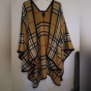 V.Frass Women's Plaid Poncho OS